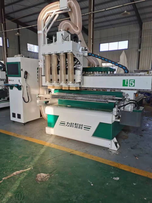 山東力凱智能數(shù)控開(kāi)料機(jī) 四工序 加工中心封邊機(jī) 側(cè)孔機(jī)