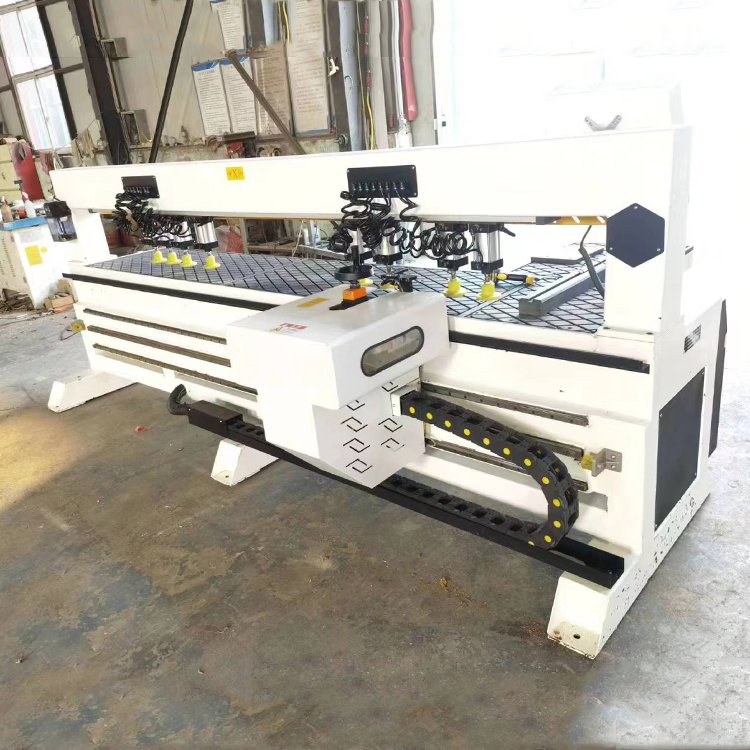 新舊 貝亞特 木工激光側(cè)孔機(jī) 柜體設(shè)備生產(chǎn)線 一體化打孔機(jī) - 愛(ài)企查