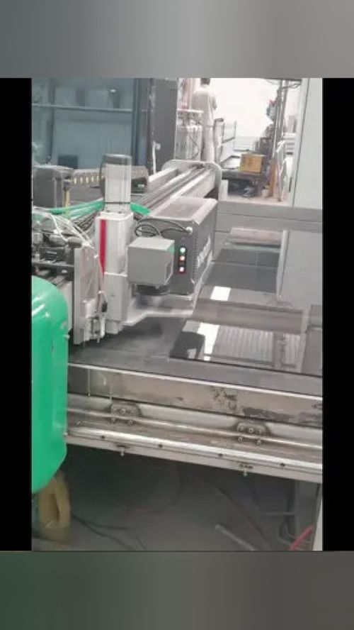 激光側孔機 提升鋼化玻璃廠效率的可靠伙伴